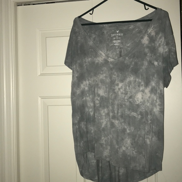 American Eagle Outfitters Tops - American Eagle Green/White Tie-Dye V-Neck American Eagle Outfitters Tops - American Eagle Green/White Tie-Dye V-Neck